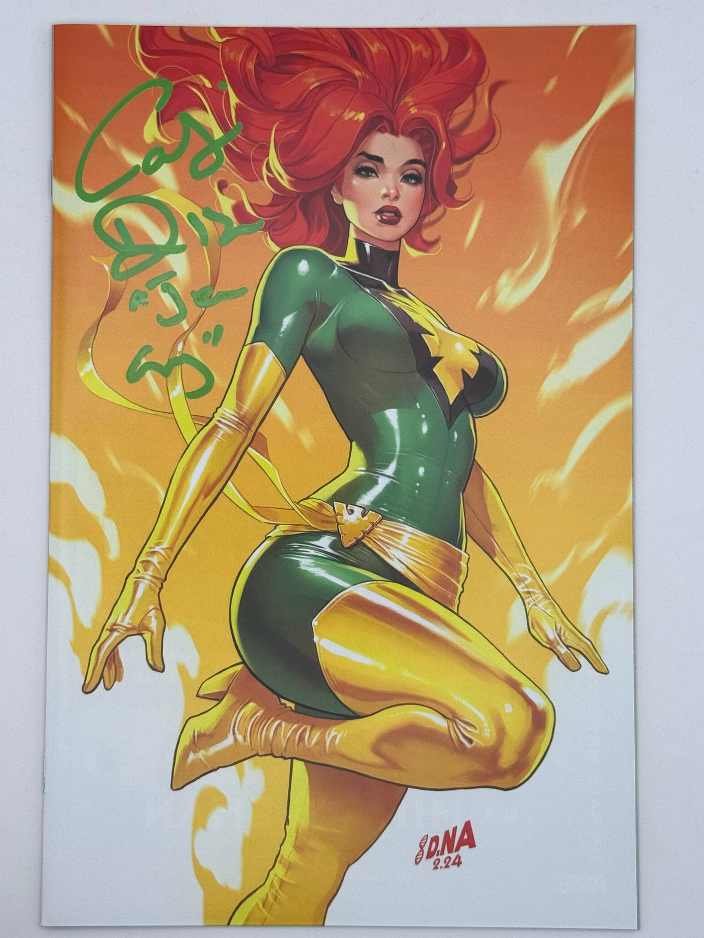 X-MEN #33 SIGNED Catherine Disher (Jean Grey) | C2E2 D. Nakayama Virgin Excl